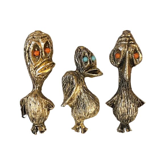 Vintage 1970s "Ugly Chic" Textured Gold Trio Duck Brooch - Picture 6 of 6